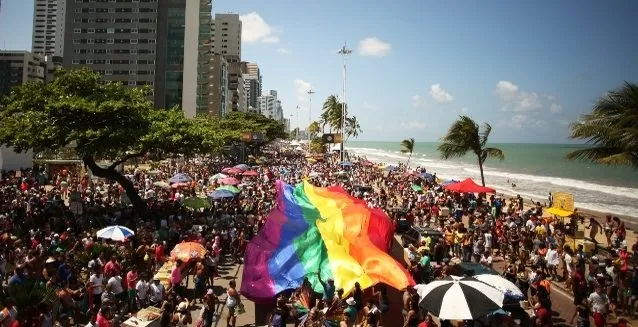 Parada da Diversidade terá esquema especial de trânsito da CTTU