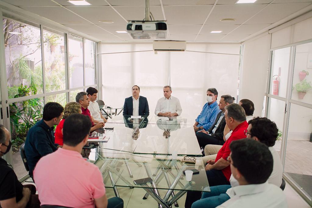 João Campos deve anunciar Raul Henry como secretário no Recife e garantir  MDB na frente popular