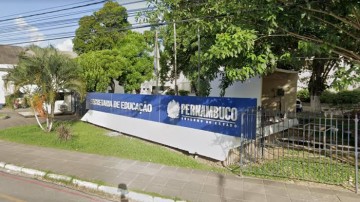 Em nota, Secretaria de Educação explica cancelamento da inelegibilidade da Fenelivro 