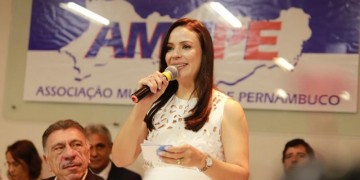 Coluna da segunda | Amupe leva delegação recorde para marcha dos prefeitos à Brasília 