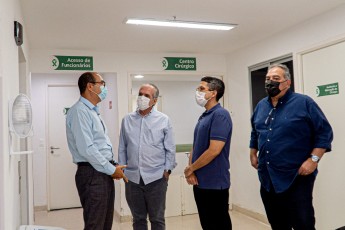 Dueire e Jarbas Filho formalizam ajuda ao Hospital do Câncer