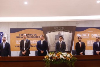 Unale e Assembleia Legislativa de Pernambuco debatem direitos do consumidor e acesso à informação