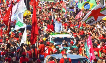 Os efeitos da visita de Lula em Pernambuco