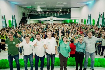 Danilo majoritário em Arcoverde com apoio do prefeito, três ex-prefeitas, um ex-prefeito e vereadores 
