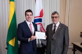 Antonio Coelho reúne-se com presidente do TJPE e convida-o para solenidade de entrega do título de cidadão ao ministro do STJ, Marcelo Navarro