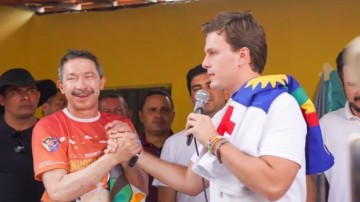 Miguel firma apoios em Itacuruba, Carnaubeira e Floresta