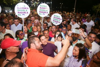 Raquel reúne grande público em Igarassu e mostra força na Metropolitana 