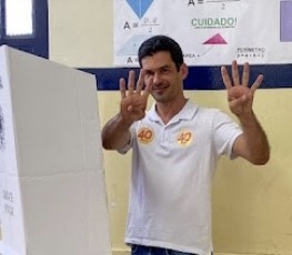 Maraial: Marlos Henrique vota e se mostra confiante em vitória 