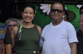 Prefeito de Nazaré da Mata comemora sucesso do carnaval na cidade 