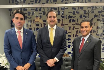 Em Brasília, governador Paulo Câmara se reúne com Marcos Pereira e Silvio Costa Filho