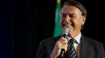 Análise rápida| Bolsonaro adota estratégia para ficar fora do holofote de Lula