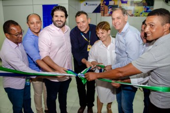 Labanca inaugura Correios de Matriz da Luz e assina ordem de serviço para calçar ruas no distrito