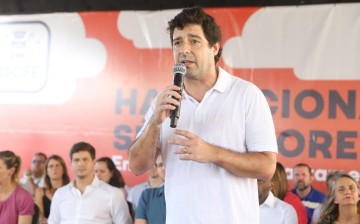 Rodrigo Farias apresenta Voto de Aplauso ao prefeito João Campos por Prêmio da ONU dado ao COMPAZ