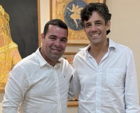 Bruno Ribeiro se reúne Daniel Coelho para debater o turismo da Mata Norte 
