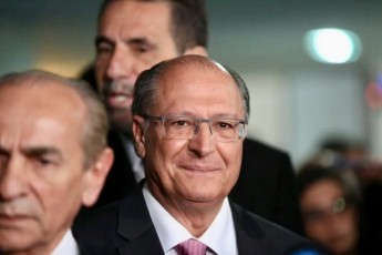  Equipe de transição será anunciada por Geraldo Alckmin nesta terça (8)