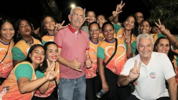 Prefeito de Paulista realiza caminhada ao lado de Jorge Carreiro em Maranguape I
