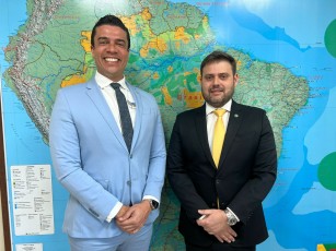 Prefeito Rodrigo Pinheiro busca recursos para fortalecer a zona rural de Caruaru no Ministério da Agricultura