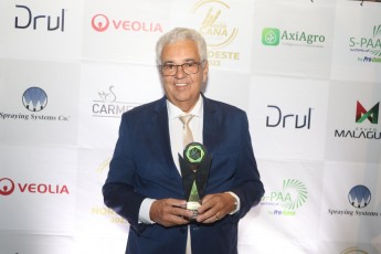 Deputado Antônio Moraes recebe troféu Mastercana pela defesa do setor sucroenergético em Pernambuco