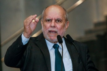 Waldemar Borges denuncia utilização de recursos excessivos pelo IPA
