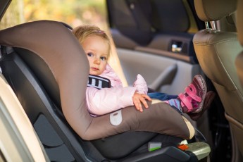 Multas por transporte inadequado de crianças em veículos crescem