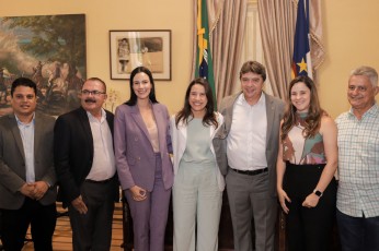  Guilherme Uchoa Jr reúne prefeitos para audiência com a governadora Raquel Lyra
