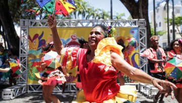 João Campos divulga programação oficial do carnaval de 2024 
