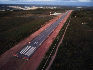 Prefeitura de Araripina conclui projeto de balizamento noturno do Aeroporto