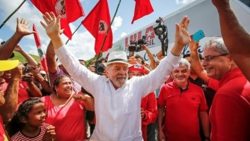Agenda de Lula em Pernambuco é repleta de gestos a Humberto, João Campos e Raquel; confira os detalhes