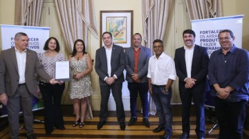Paulo Câmara anuncia investimento de R$7 milhões para 6º edição do programa Força Local