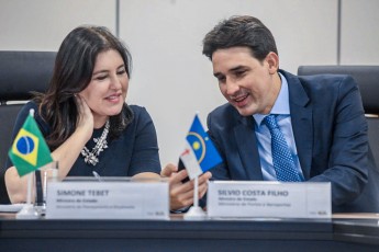 Ministros Silvio Costa Filho e Simone Tebet discutem projetos para integração regional da América do Sul 