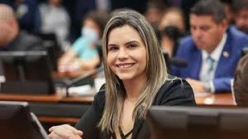 Podemos será o primeiro partido a declarar apoio a pré-candidatura de Clarissa Tercio em Jaboatão 