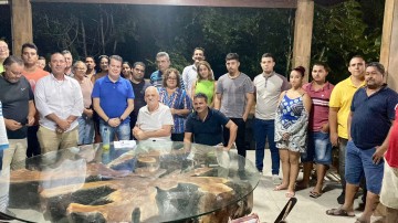 Marcos Menezes declara apoio a pré-candidatura de Edson Vieira
