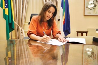 Governadora Raquel Lyra sanciona Lei da Reforma Administrativa