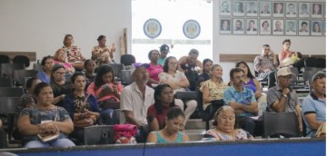 Prefeitura de Araripina apresenta Programa Nacional de Habitação Rural para associações e agricultores 