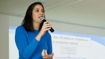 Iza Arruda defende importância de políticas públicas para saúde feminina em congresso do UVP Mulher