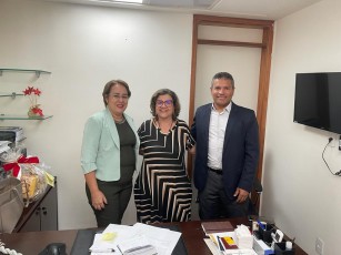 Teresa Leitão se reúne com reitores de institutos técnicos federais