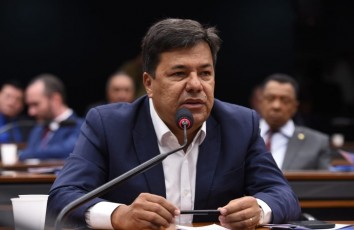 Justiça confirma Mendonça Filho como presidente do União Brasil no Recife 