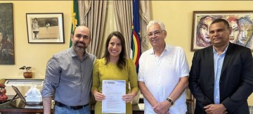 Em encontro com a governadora, prefeito Xisto Freitas conquista demandas para Aliança 