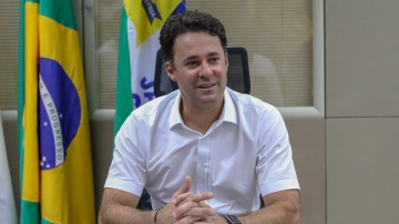Anderson Ferreira apresentará programa de governo em coletiva de imprensa