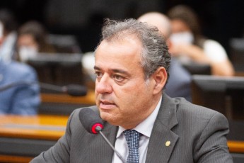 Danilo debate fortalecimento da Assistência Social em reunião do Coegemas-PE 