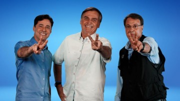  “Quem vota 22 para presidente também vota 22 para eleger Anderson Ferreira governador”, afirma Bolsonaro 