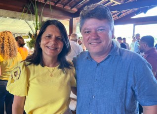 “O PSB está a disposição para integrar a base da prefeita Sandra em Canhotinho”, disse Sileno Guedes