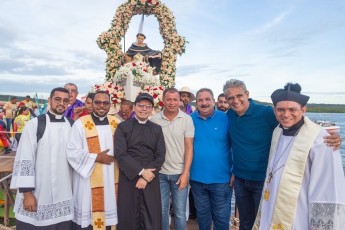 Eriberto Medeiros participa da 162ª buscada de São Gonçalo do Amarante, em Itapissuma