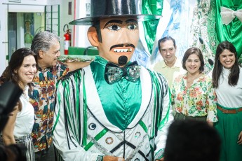 Em Olinda, Priscila Krause reforça parceria do governo com símbolos da cultura local