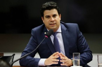 Carlos Veras fala sobre Codevasf, Danilo no PT e futuro do partido no Recife 