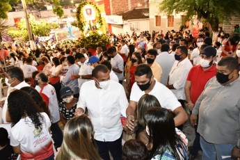 Deputado Fernando Rodolfo participa da festa de São Sebastião, em Bom Jardim