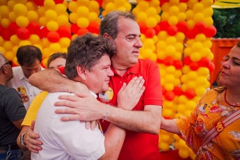 Danilo participa de inaugurações de comitês e defende a eleição de Sileno, João Paulo e João da Costa