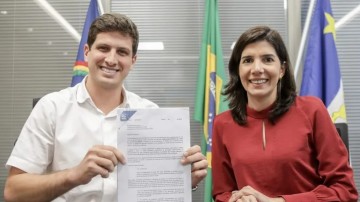 João Campos sanciona lei com novo modelo para gestão de saúde no Recife