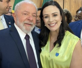 Presidente da AMUPE participa de reunião com o presidente Lula 