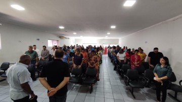 Botafogo promove reunião com todo secretariado e diretores de escolas em Carpina
